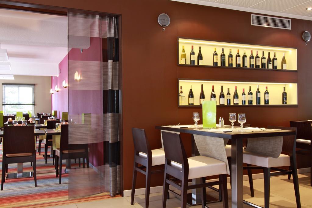 Mercure Hexagone Luxeuil Exterior photo
